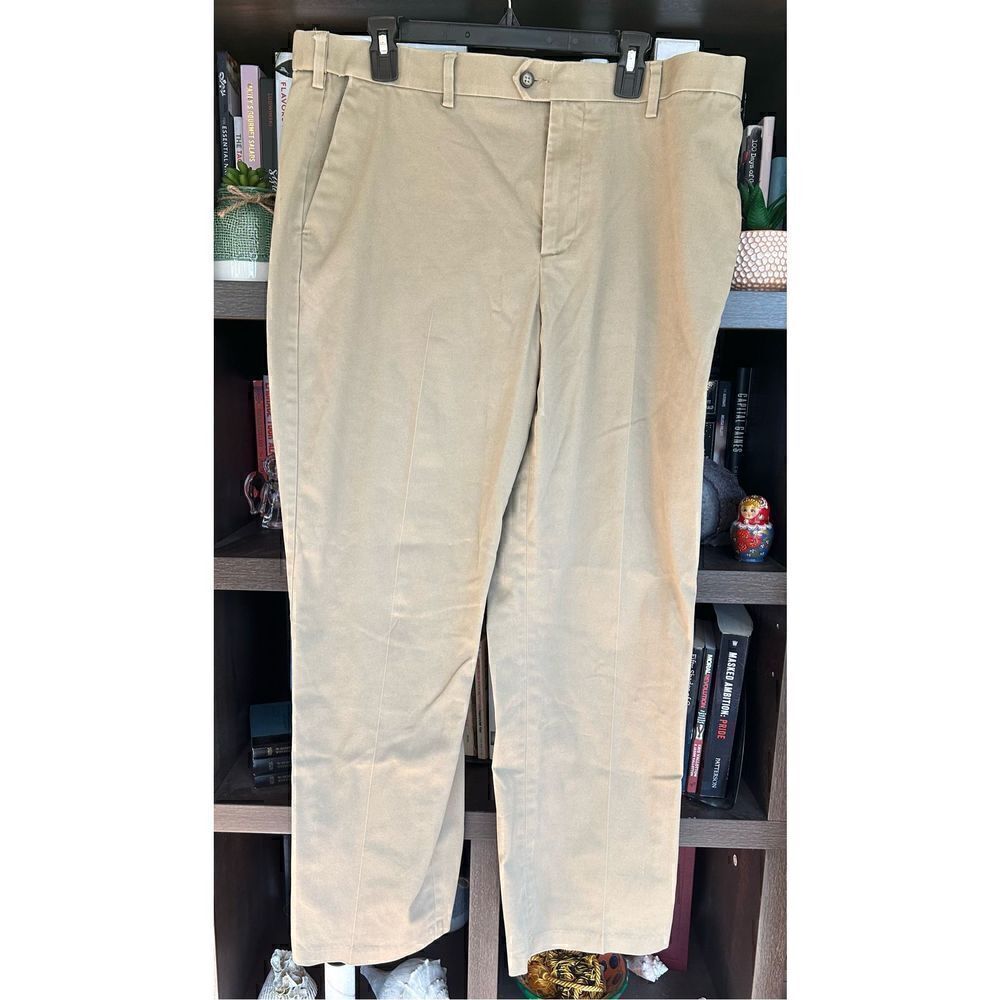 🐿️ Croft & Barrow Classic Fit Men’s Khaki Pants Size 36x32